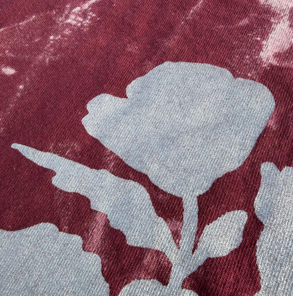 Red moon tee / medium