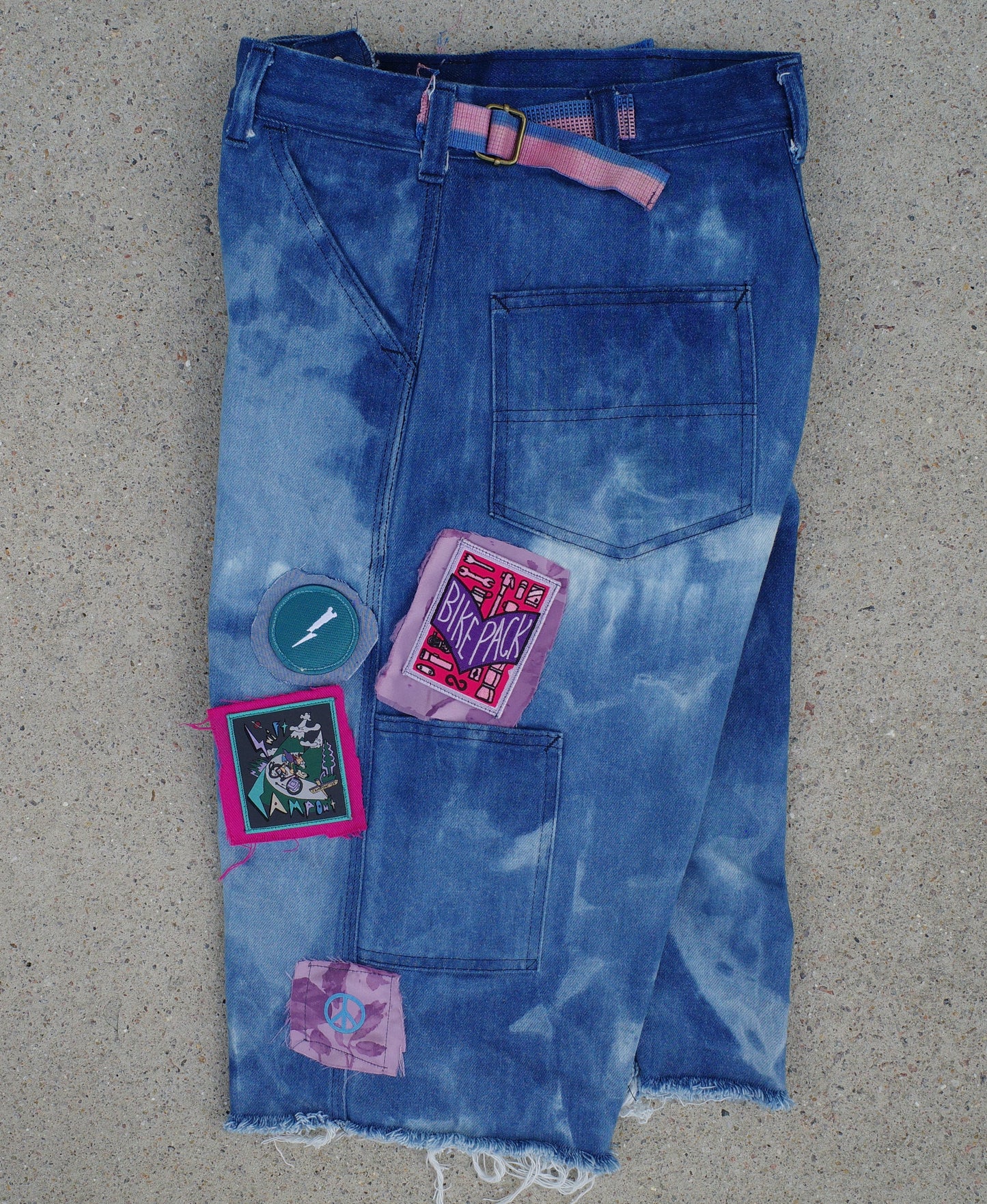 Castaway short // size 32 adjustable