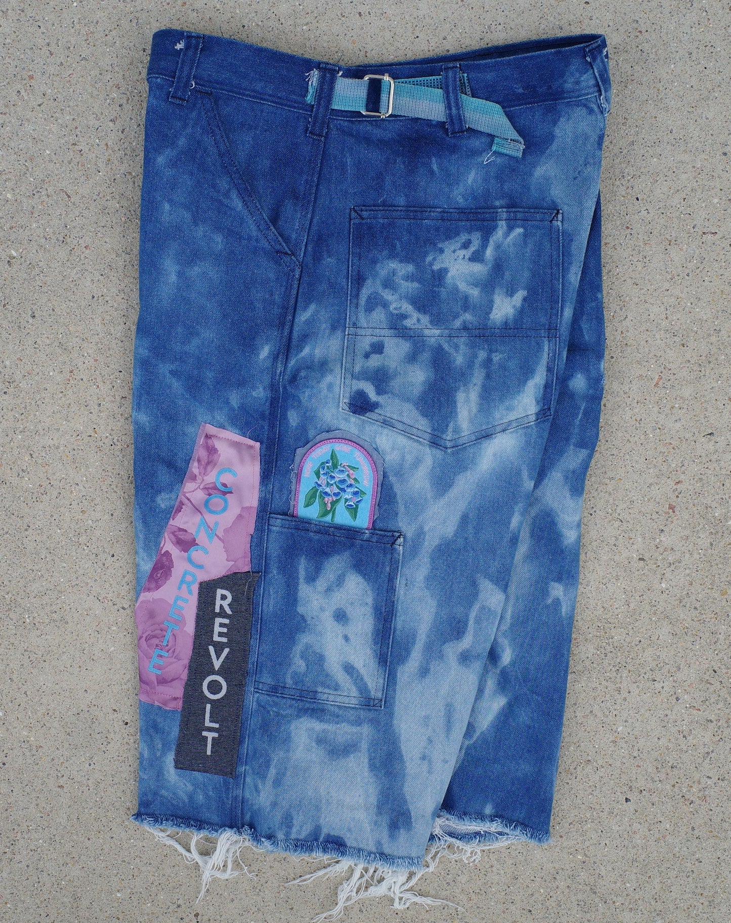 Castaway short // size 36 adjustable