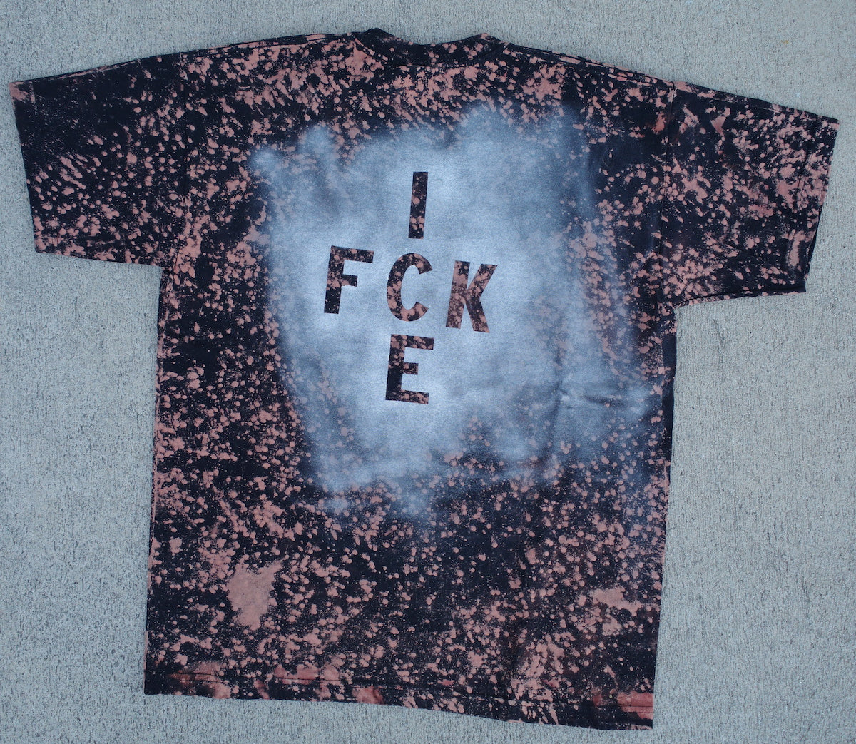 Stencils tee - Black / XL