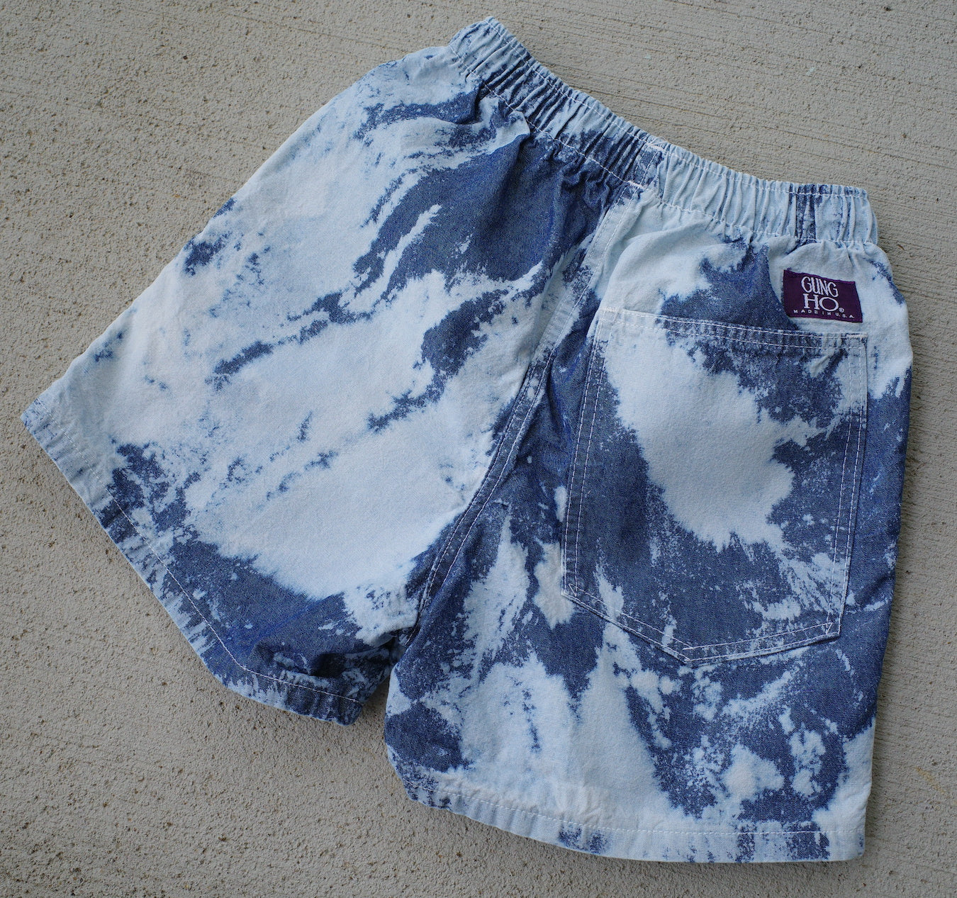 Ocean dye chambray short / multiple sizes