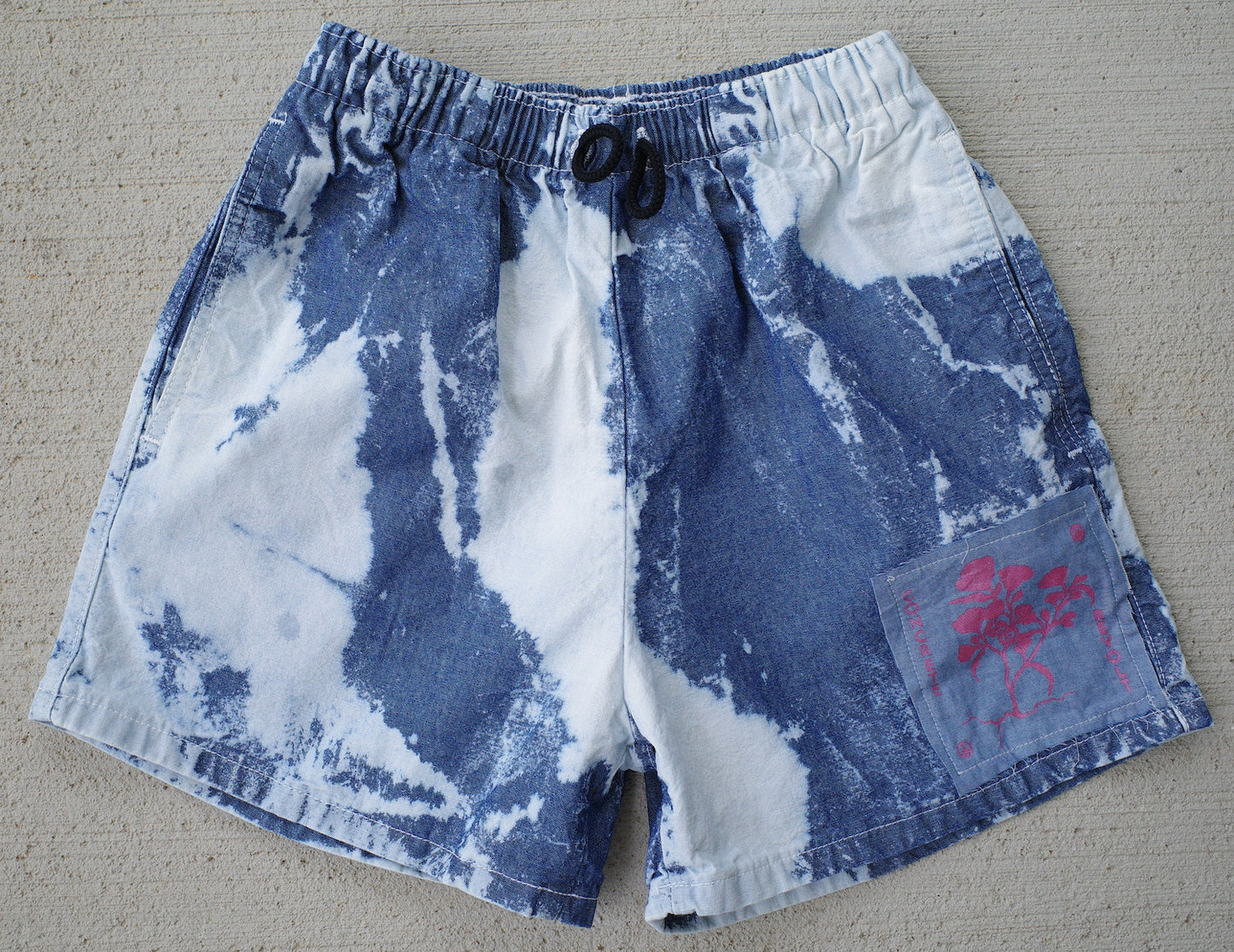 Ocean dye chambray short / multiple sizes