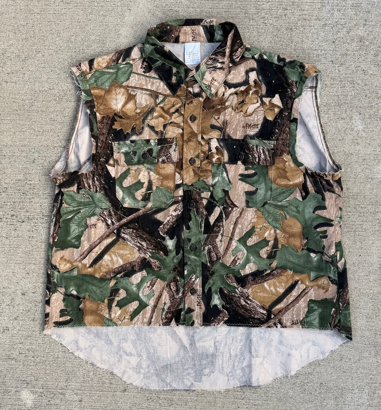 Fray-away vest / Forest stalk XL