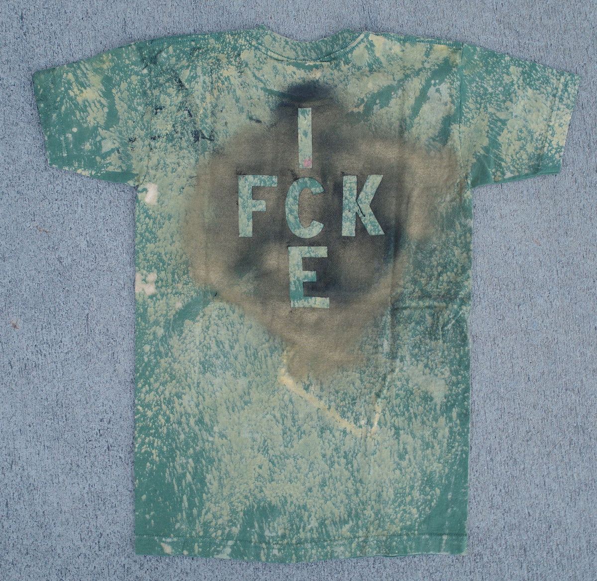 Stencils tee - Olive / Small