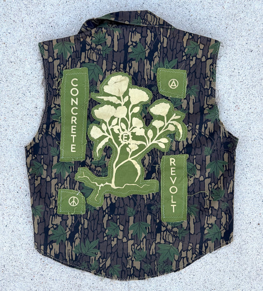 Leafwave Fray-away vest / Medium