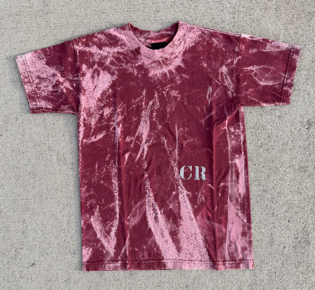 Red moon tee / medium