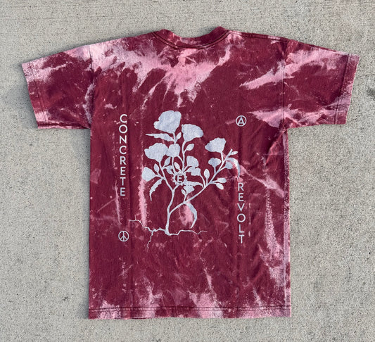 Red moon tee / medium