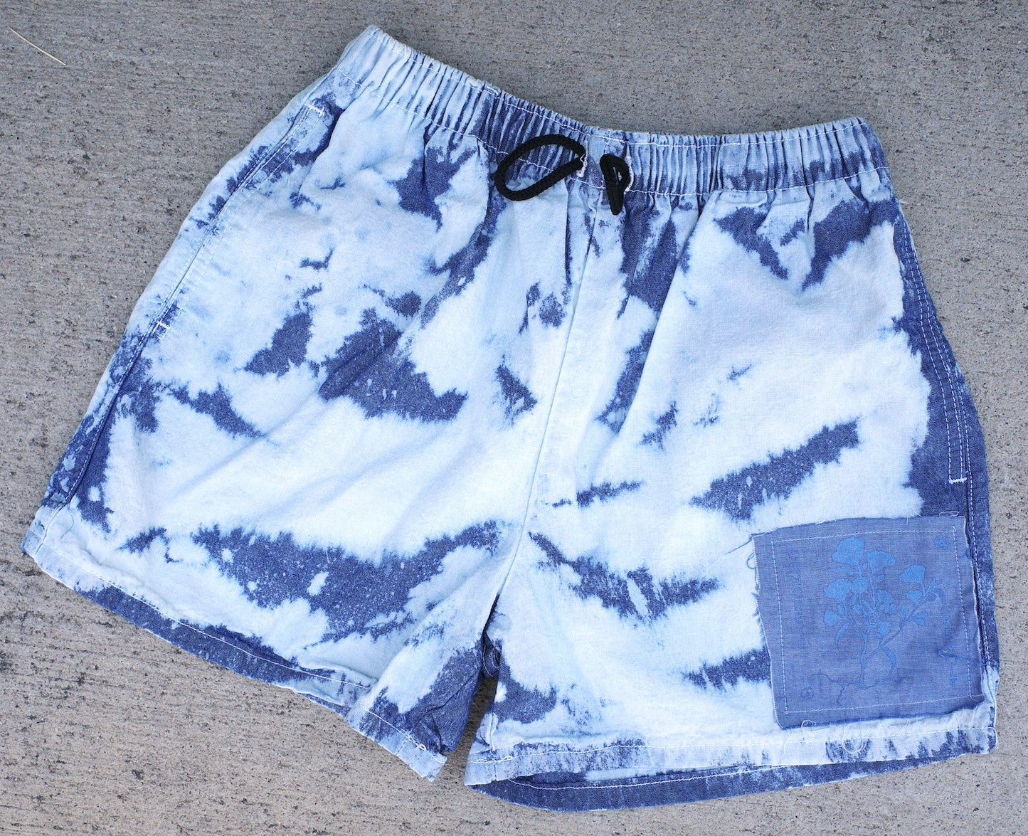 Ocean dye chambray short / Blue label multiple sizes
