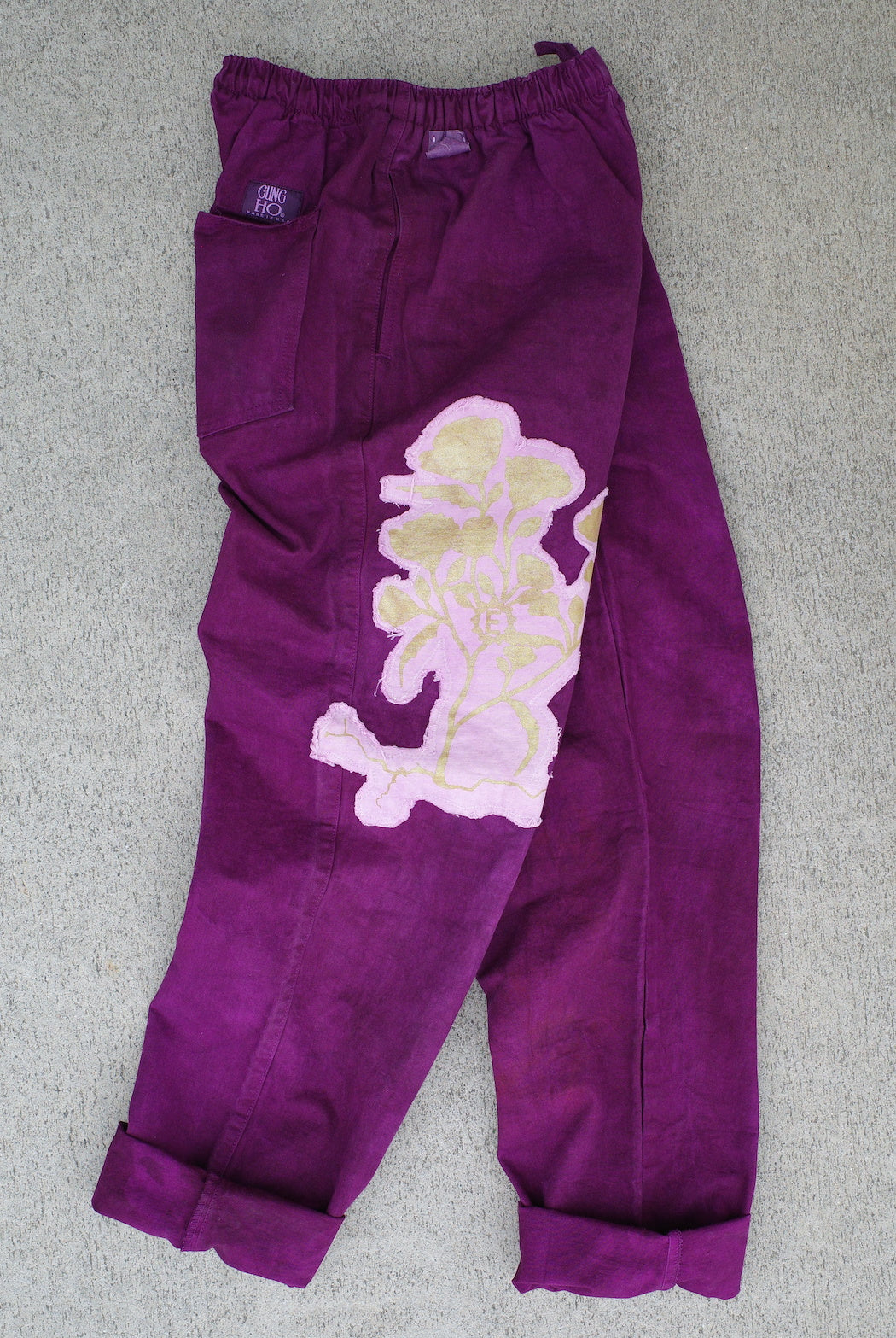 Pull-on pants / Strawberry fields
