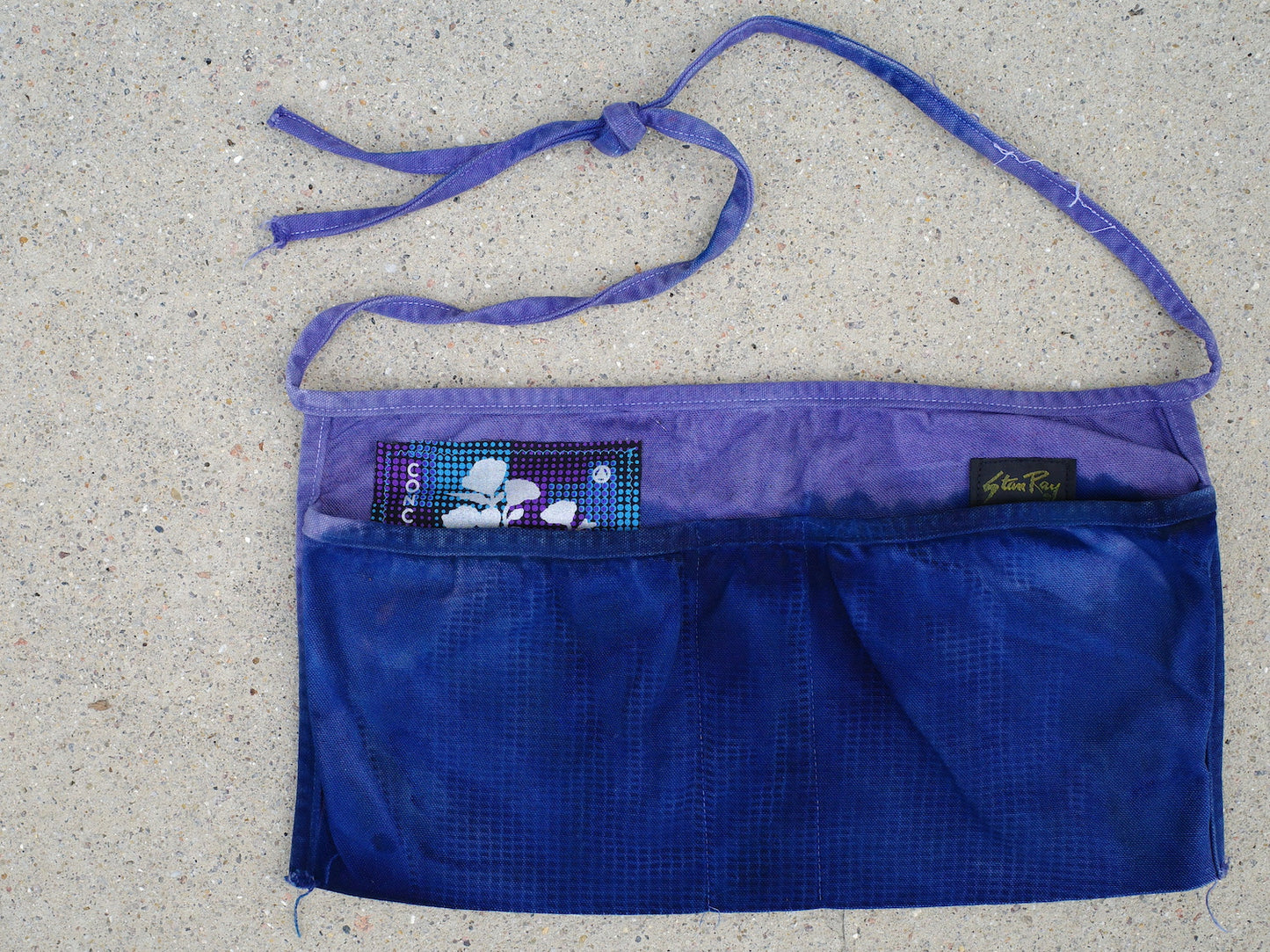 Grape leaf / mechanic apron design 1