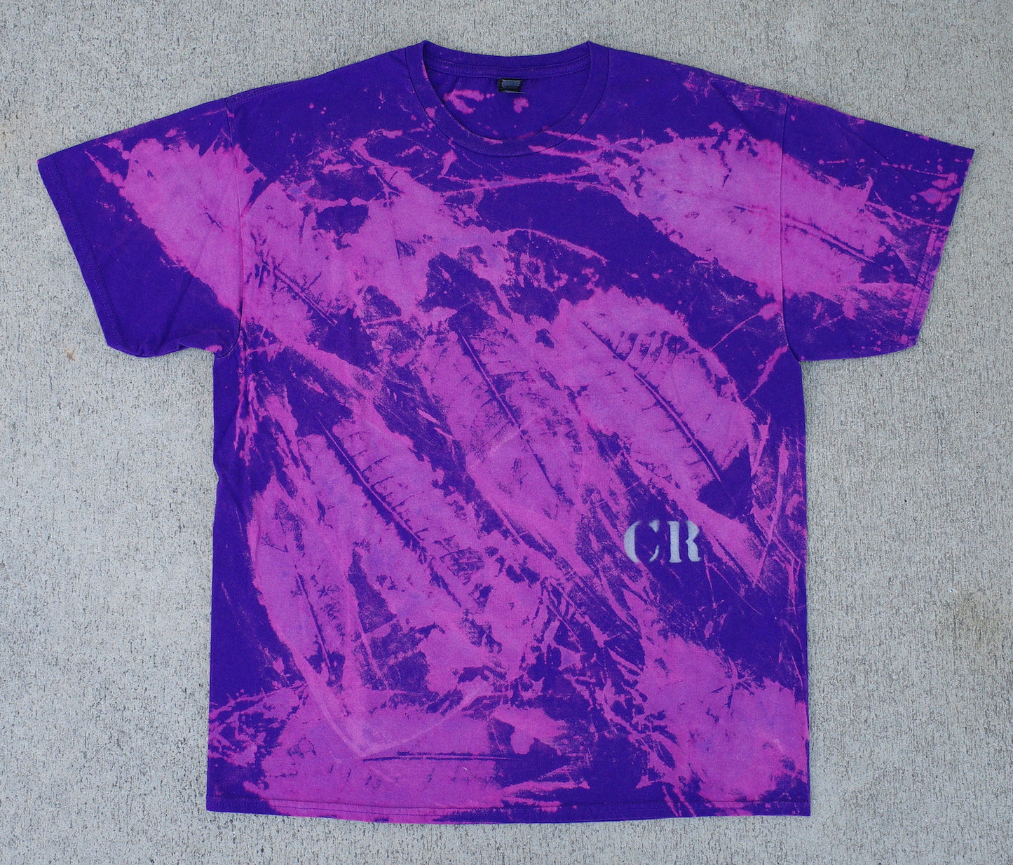 Purple leaf tee / Large