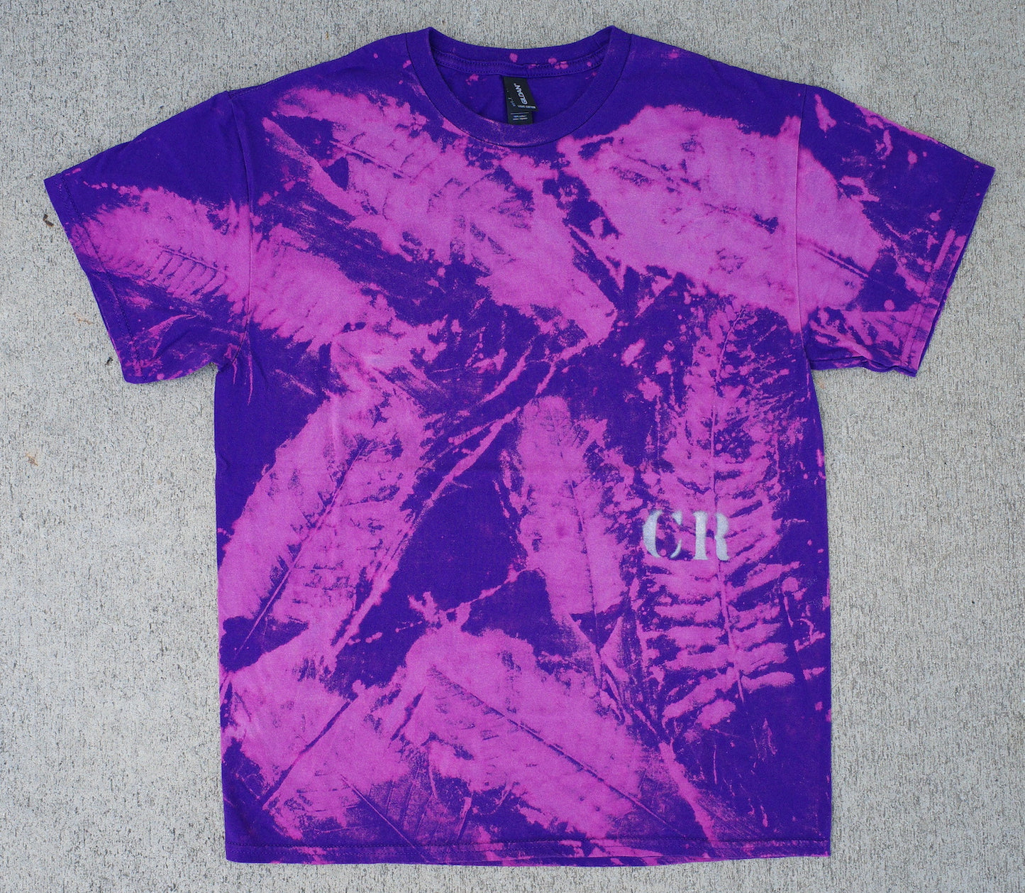 Purple leaf tee / Medium design 1