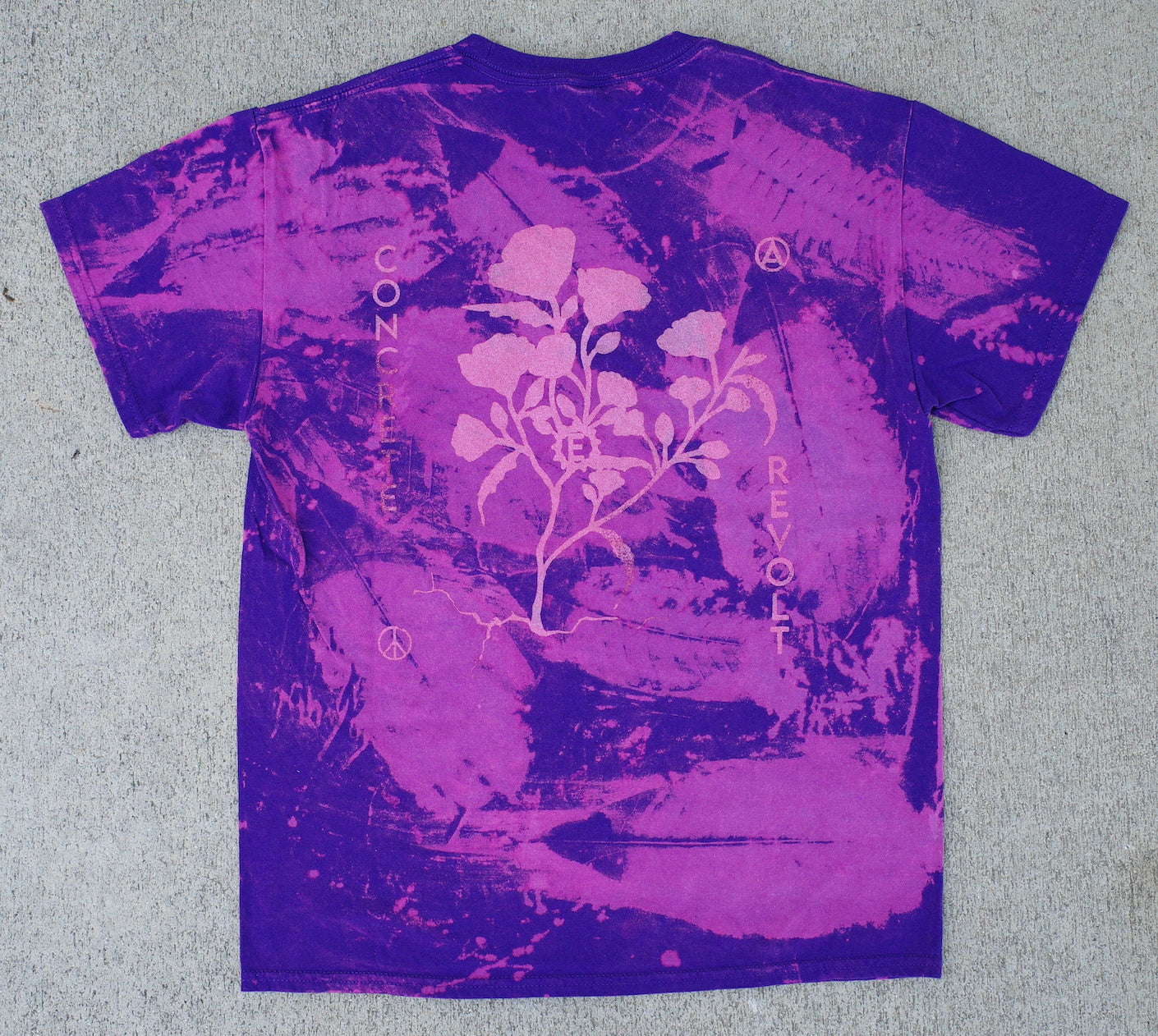 Purple leaf tee / Medium design 1