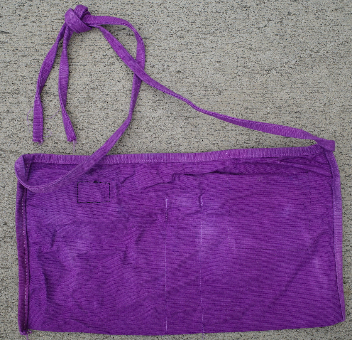Mechanic apron / purple tape