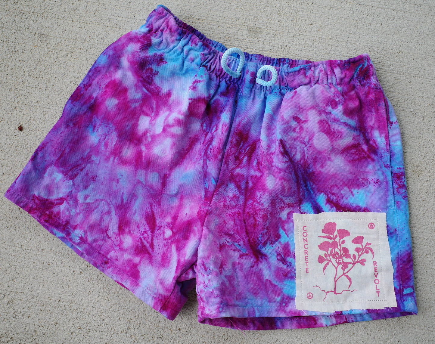 Swiftwave dye / twill shorts